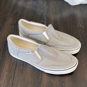 Vans Light Gray Slip-On causal/dress shoes. Sz. 9.5